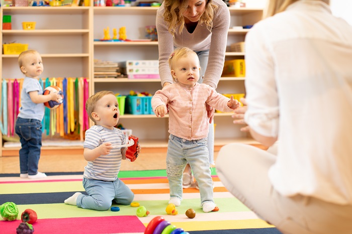 garde-enfant-franchise-secteurs-en-vue-viasphere